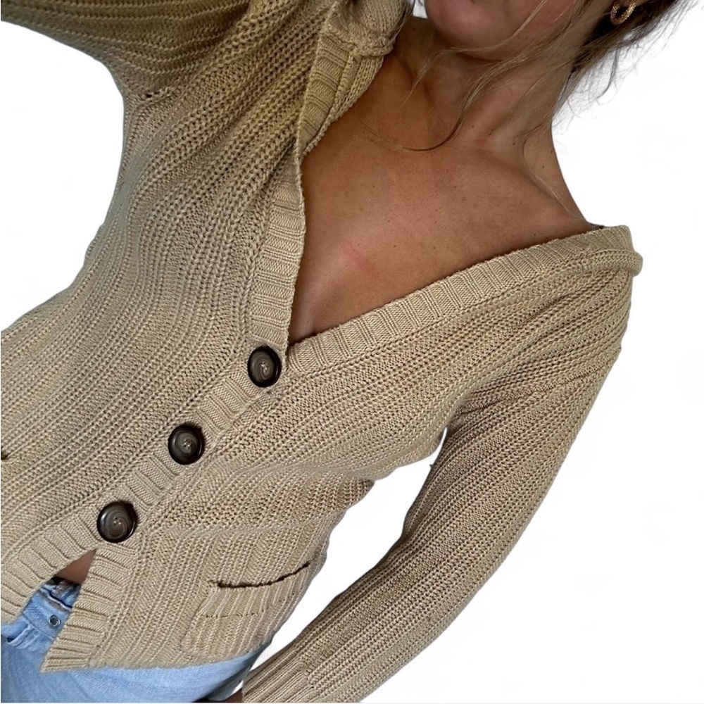 Early 2000s Aeropostale Beige Button-Up Cardigan